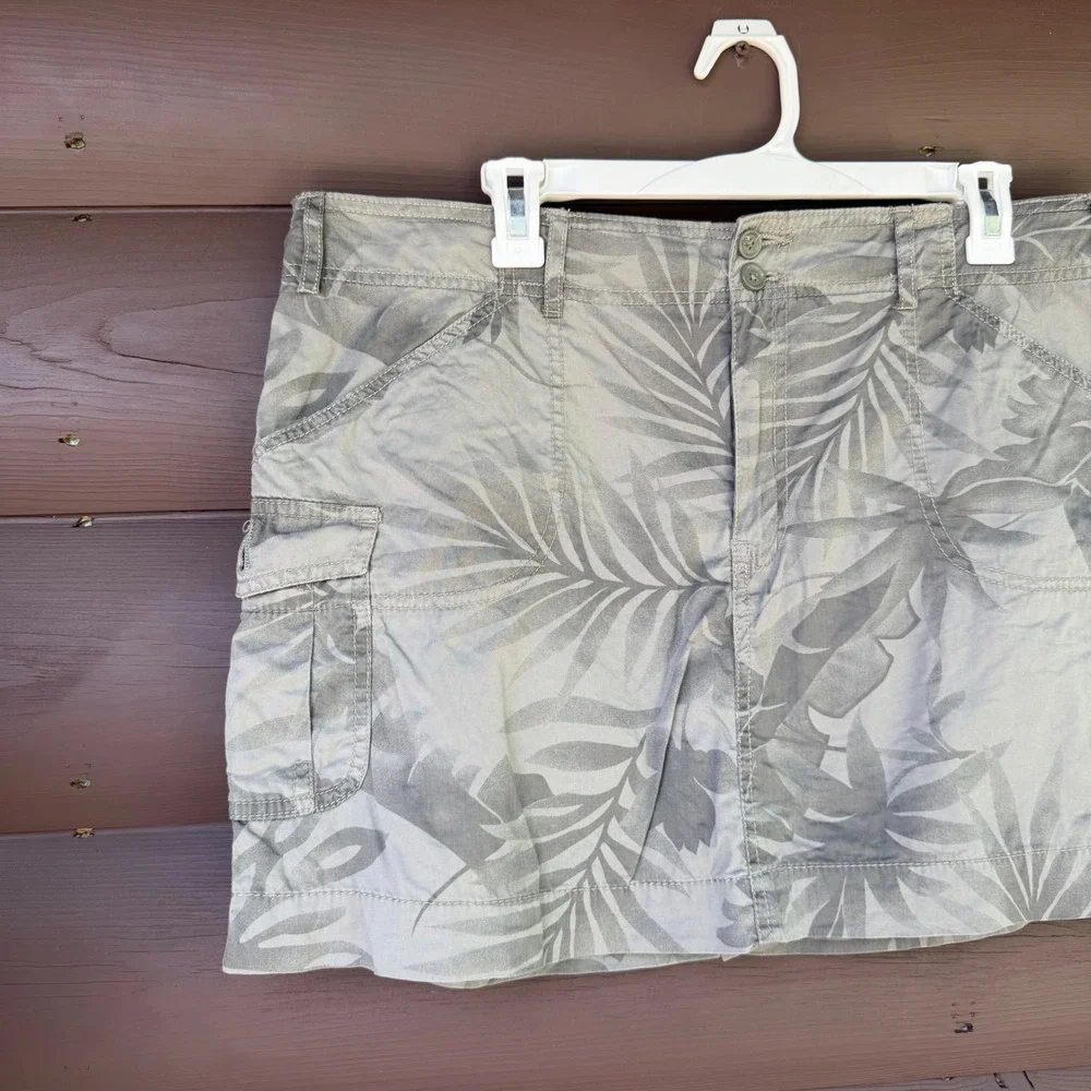 Faded Glory Cargo Skort Womens 16 Green‎ Palm Print Vintage Y2K Utility Safari